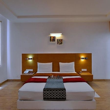 Hotel Jassons Sheesh Mahal Murthal Exteriér fotografie