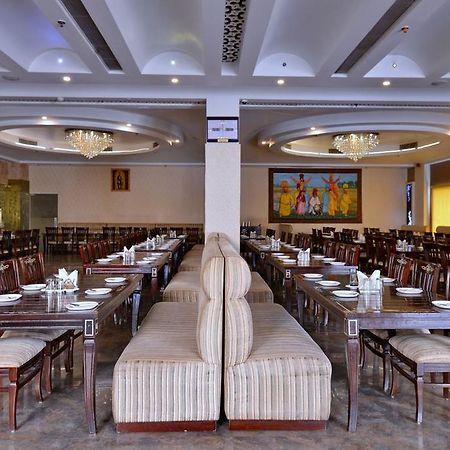 Hotel Jassons Sheesh Mahal Murthal Exteriér fotografie