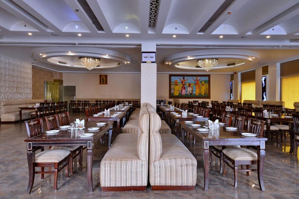 Hotel Jassons Sheesh Mahal Murthal Exteriér fotografie